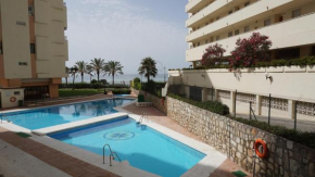 Diana 808 South-Facing Beachfront Studio with amazing sea views